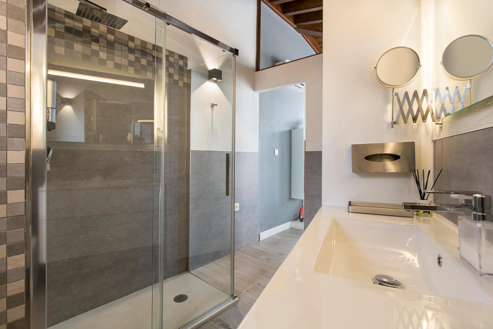 Apartamento Con Terraza Y Cochera Albaycin Γρανάδα Εξωτερικό φωτογραφία